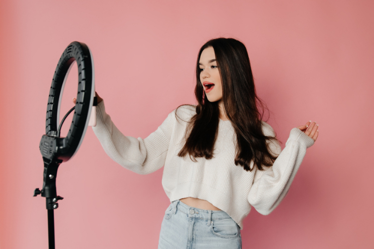 How to Make Money on TikTok Shop: Ultimate Guide for 2024